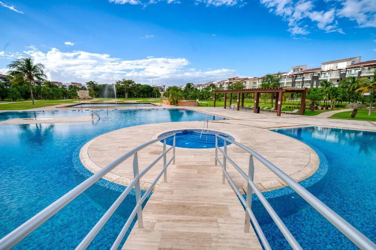 Stunning Ocean Front By Condo Boutique Πλάγια Ντελ Κάρμεν 0*,  Μεξικό