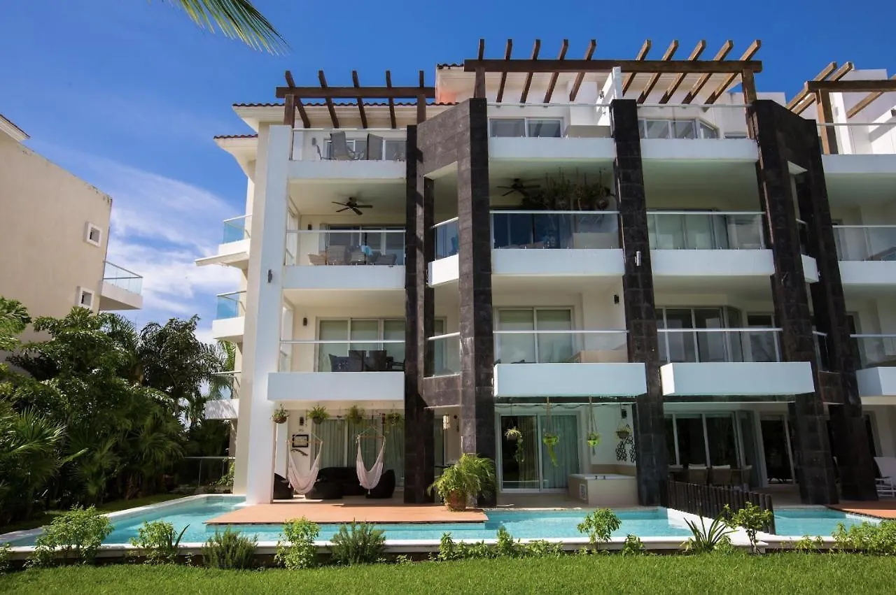 Stunning Ocean Front By Condo Boutique Πλάγια Ντελ Κάρμεν Μεξικό